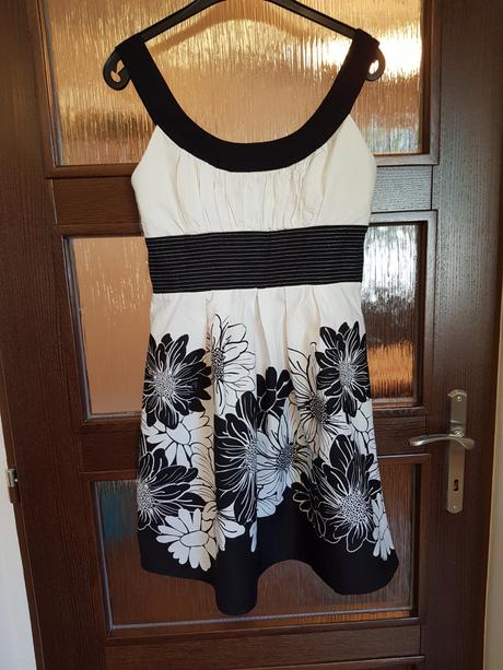 Krátke letné šaty, m