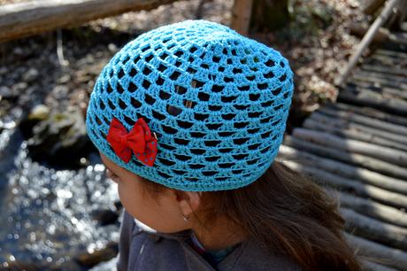 Háčkovaná čiapočka s kvetom, 50 - 158