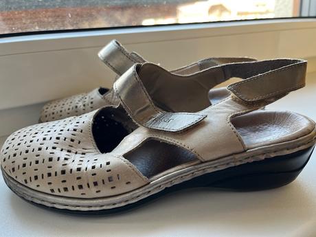 Sandále, rieker,36
