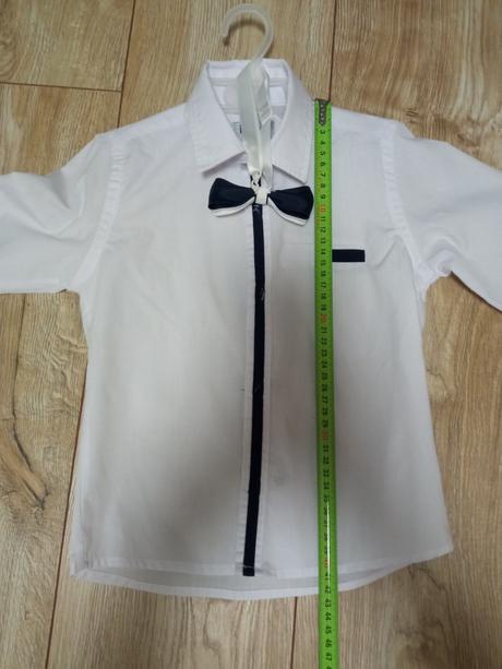 Chlapčenská košeľa, 104