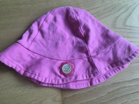 Letny pohodlny klobucik, cherokee,80