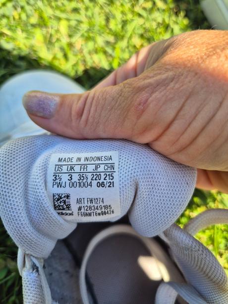 Predám tenisky adidas, adidas,35