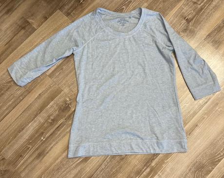 Tričko krásnej melírovanej farby, kik,40