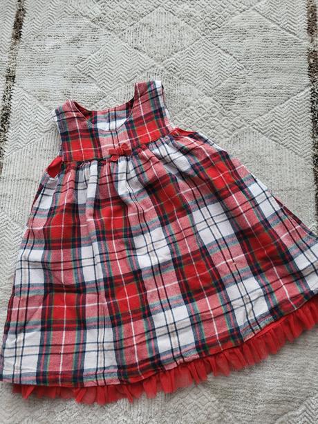 Vianocne saty, nutmeg,86