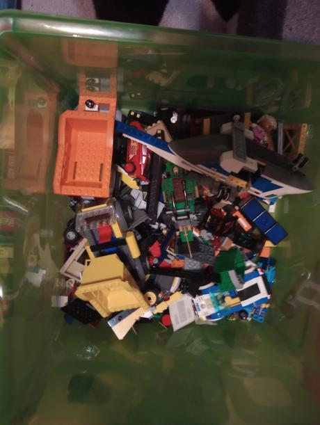 Vianočný výpredaj hračiek, 