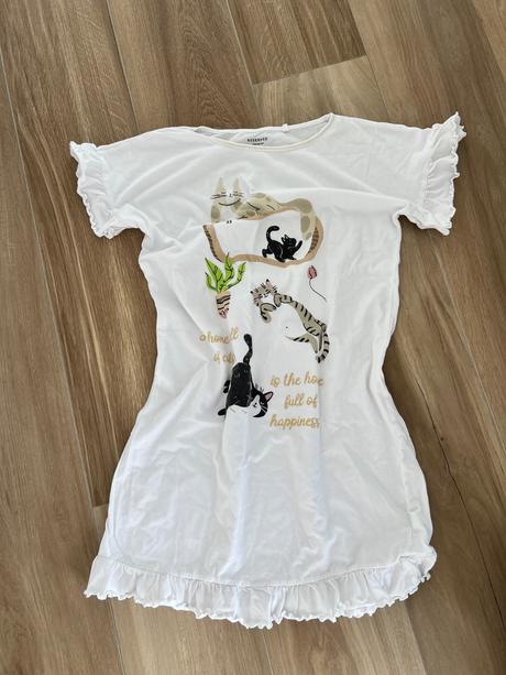 Šaty reserved, reserved,158