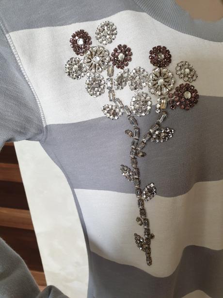 Mikinove saty luxusnej znacky - pc 230eur, twinset,s