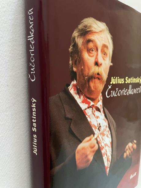 Július satinaký čučoriedkareň, 