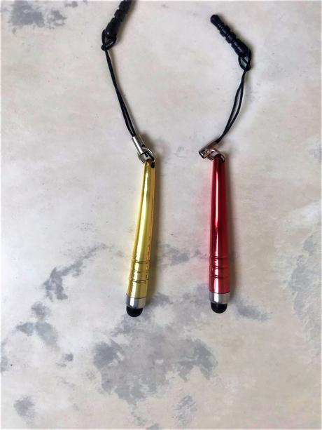 Pomôcka na telefón 2 ks,