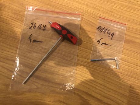 Kluc na nastavenie pritlaku na plastovych oknach,