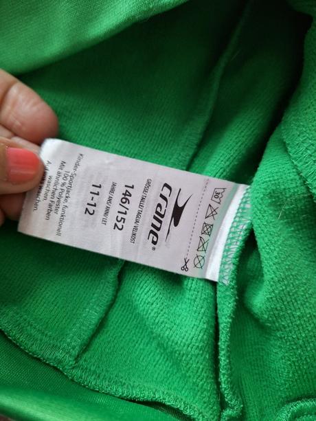 Sportova mikinka, decathlon,146