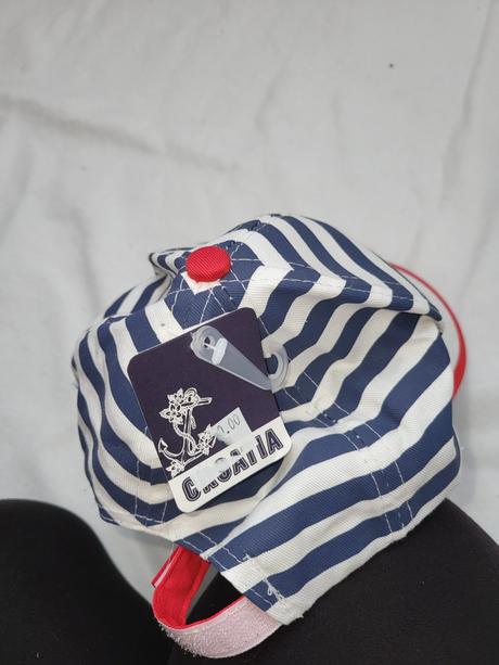 Šiltovka hello kitty 1a pol /2 roky, 