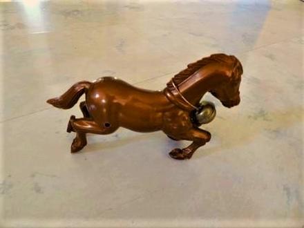 Koník so zvončekom,