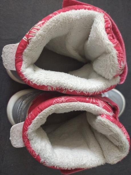 Čižmičky, lupilu,28