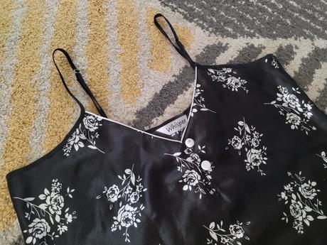 Saténové kvetinkové tielko s/m, s