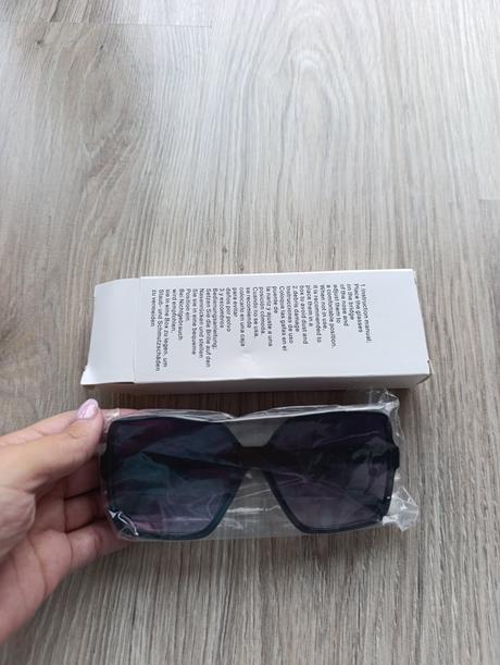 Dámske slnečné okuliare, 