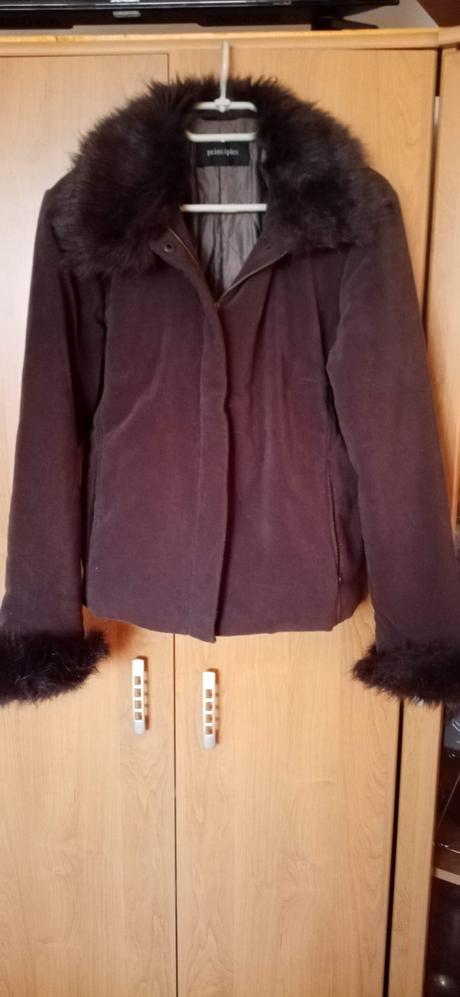 Kabat s kozusinou, principles,42