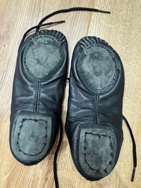 Tanečné topánky, 29