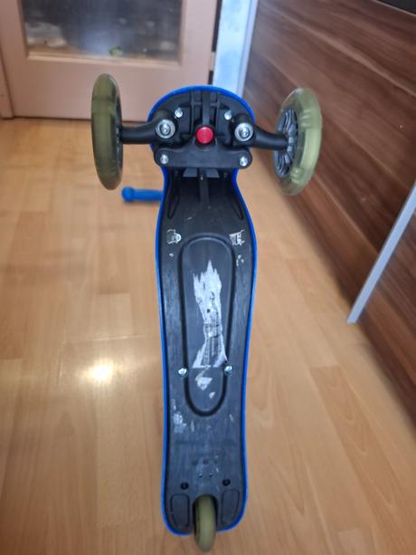 Kolobežka globber - scooter primo navy blue,