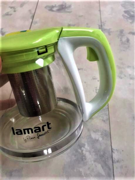 Sklenená čajová konvica,