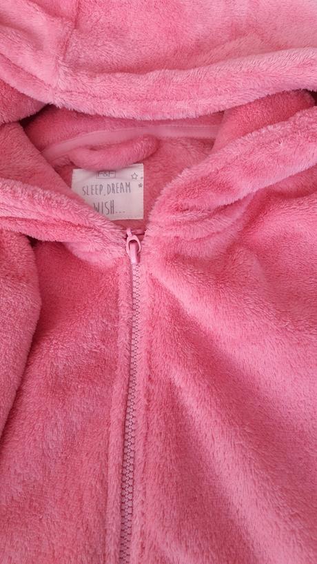 Chlpatá bundička, f&f,146