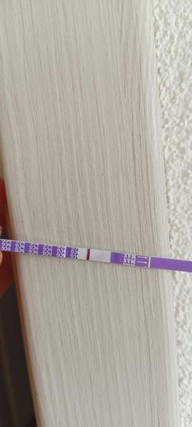 Test robený 7 dní do menštruácie. Je pozitívny?