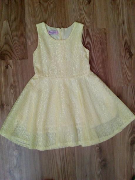 Dievčenské šaty 104, 104