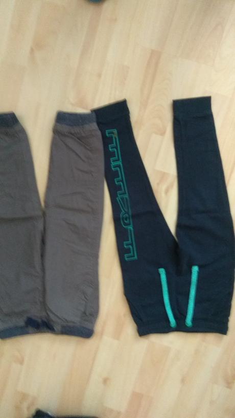 Balík oblečenia, 104–116