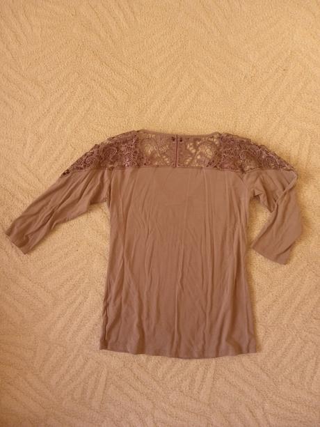 Dámske tričko s čipkou, m