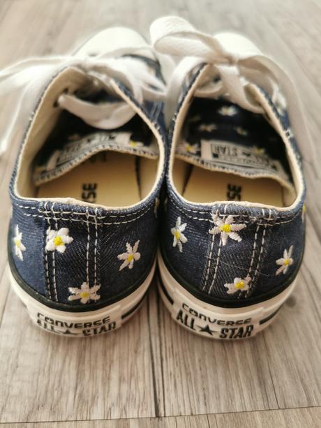 Tmavomodré plátenky s kvetmi converse, converse,36
