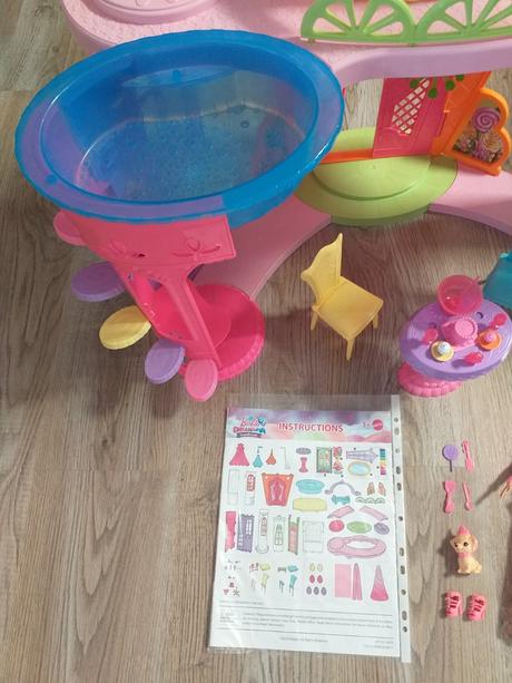 Barbie dreamtopia- zámok zo sladkého kráľovstva,