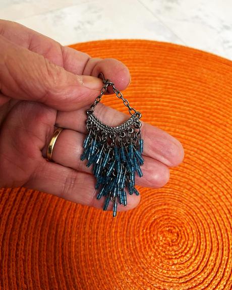 Extravagantné visiace korálková náušnice, 