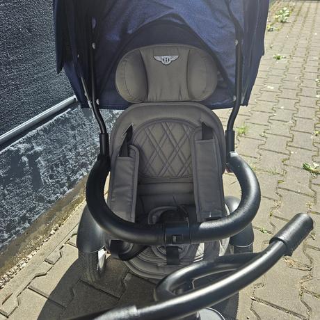 Exkluzívna trojkolka zn. bentley, 