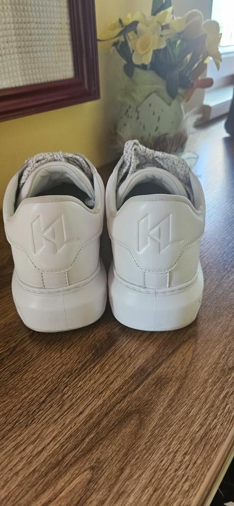 Karl lagerfield botasky, karl lagerfeld,39