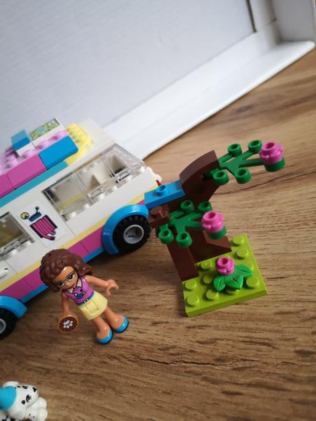 Lego friends 41333 olivia a jej špeciálne vozidlo, 