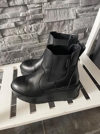 Liu jo štýlové kotníčky v.39, liu jo,39