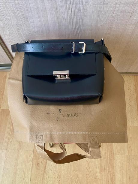 Kabelka ammyla, ammyla