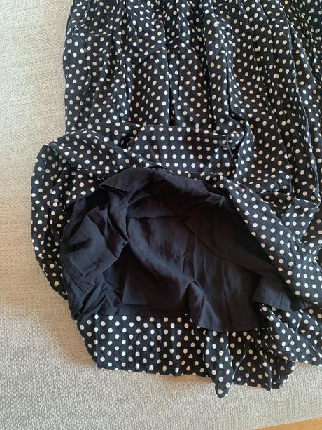 Bodkovaná letná sukňa, l