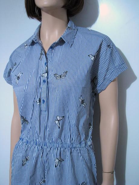 Prúžkované šaty s motýľmi, m