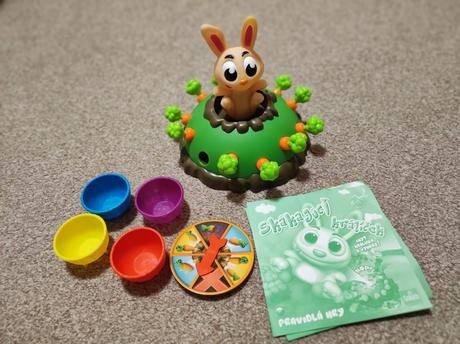 Spoločenská hra skákajúci zajko,