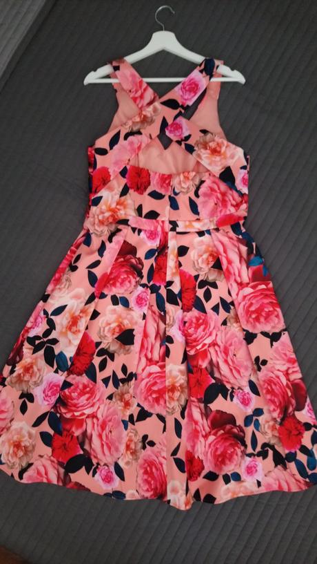 Luxusné šaty na príležitosť dorothy perkins, dorothy perkins,44