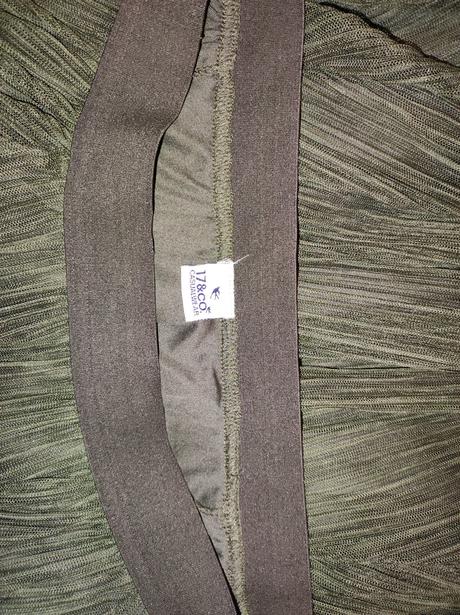 Tmavo-olivová sukňa m/40-42, m