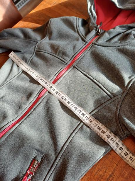 Softshelová bunda, 134