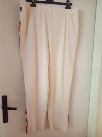 Nohavice na gumu, 4xl