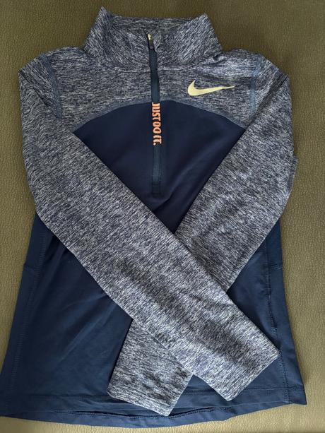 Mikina na beh, nike,134
