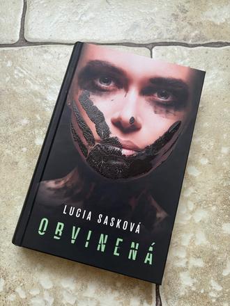 Kniha l. sasková - obvinená,