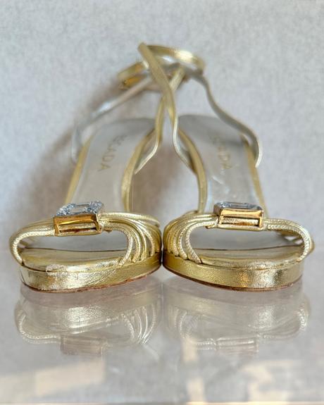 Escada zlaté sandálky na vysokom opätku, 36