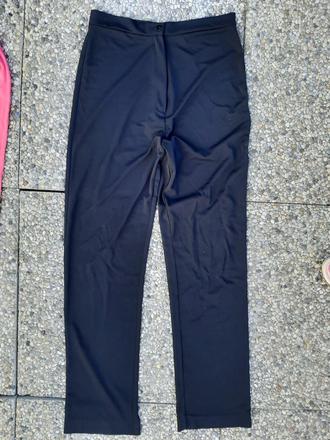 Zľava. čierne nohavice velk. m., m