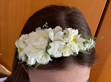 Šaty na 1.sv.prijímanie, 140