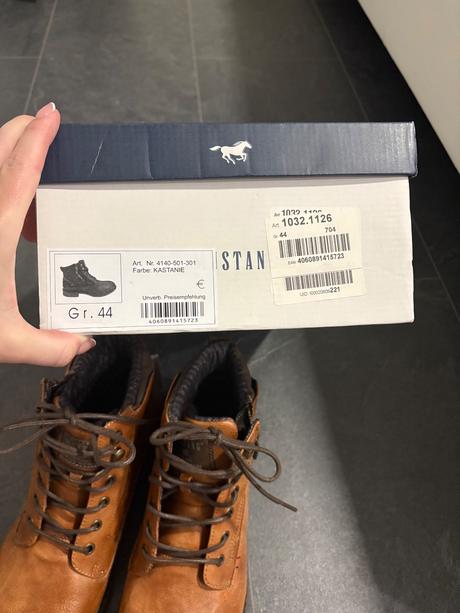 Topánky mustang 44, mustang,44